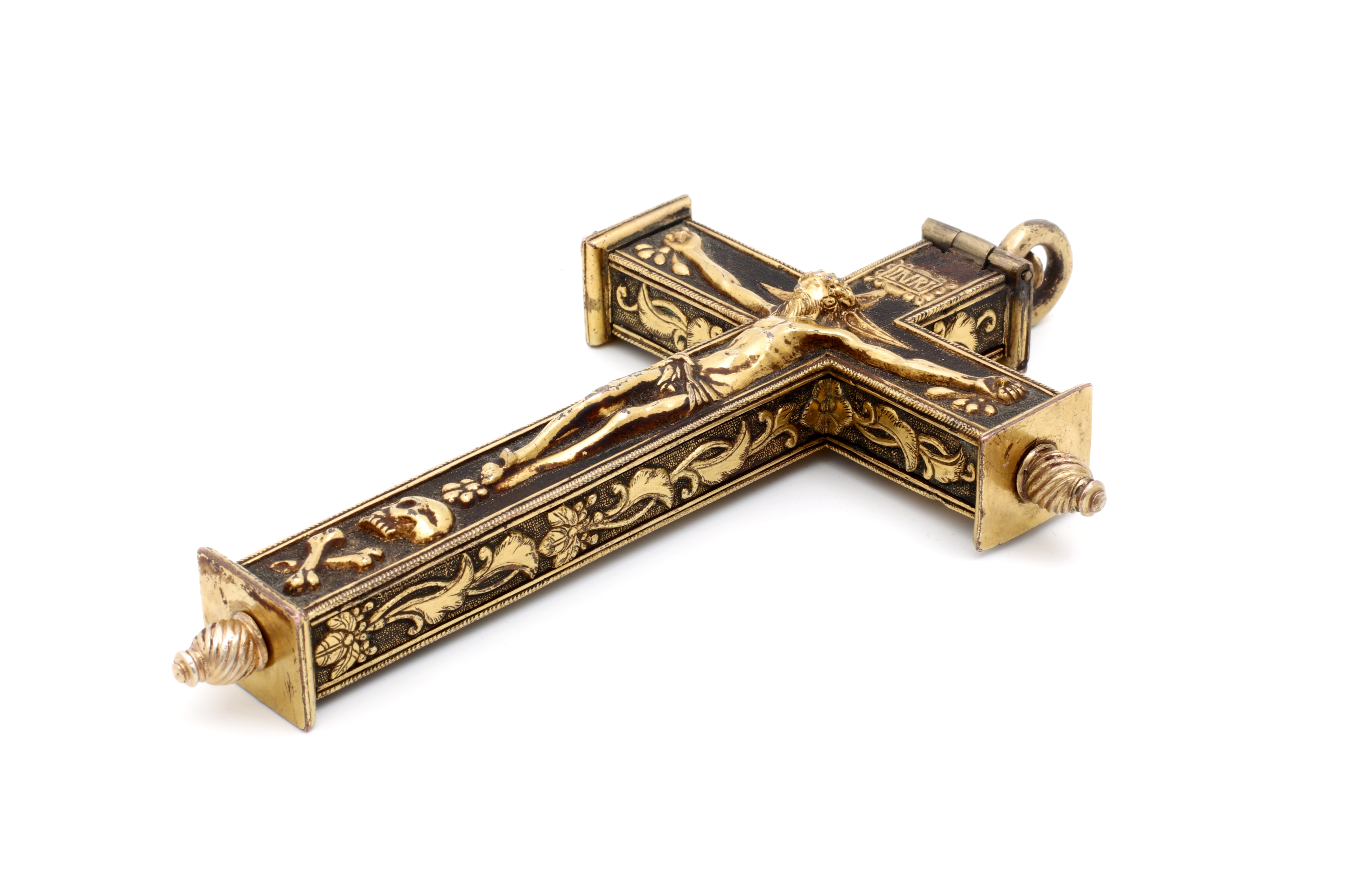 A Nanban Sawasa Reliquary Cross