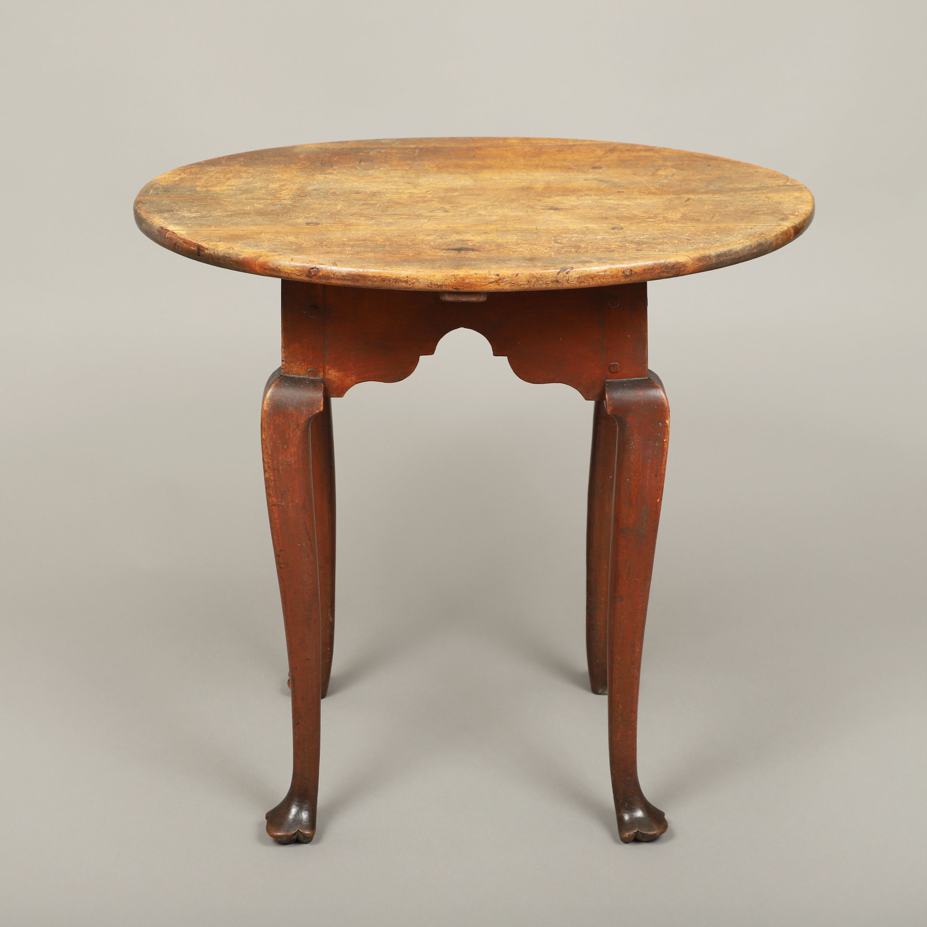Rare Queen Anne Oval Top Tea Table