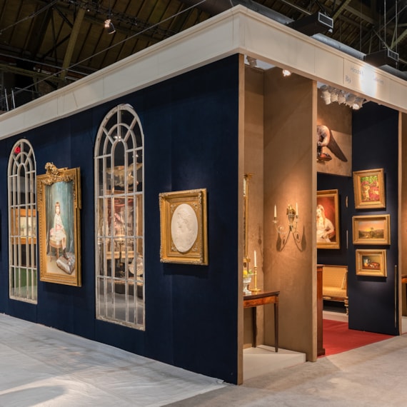 Hirschl & Adler Galleries