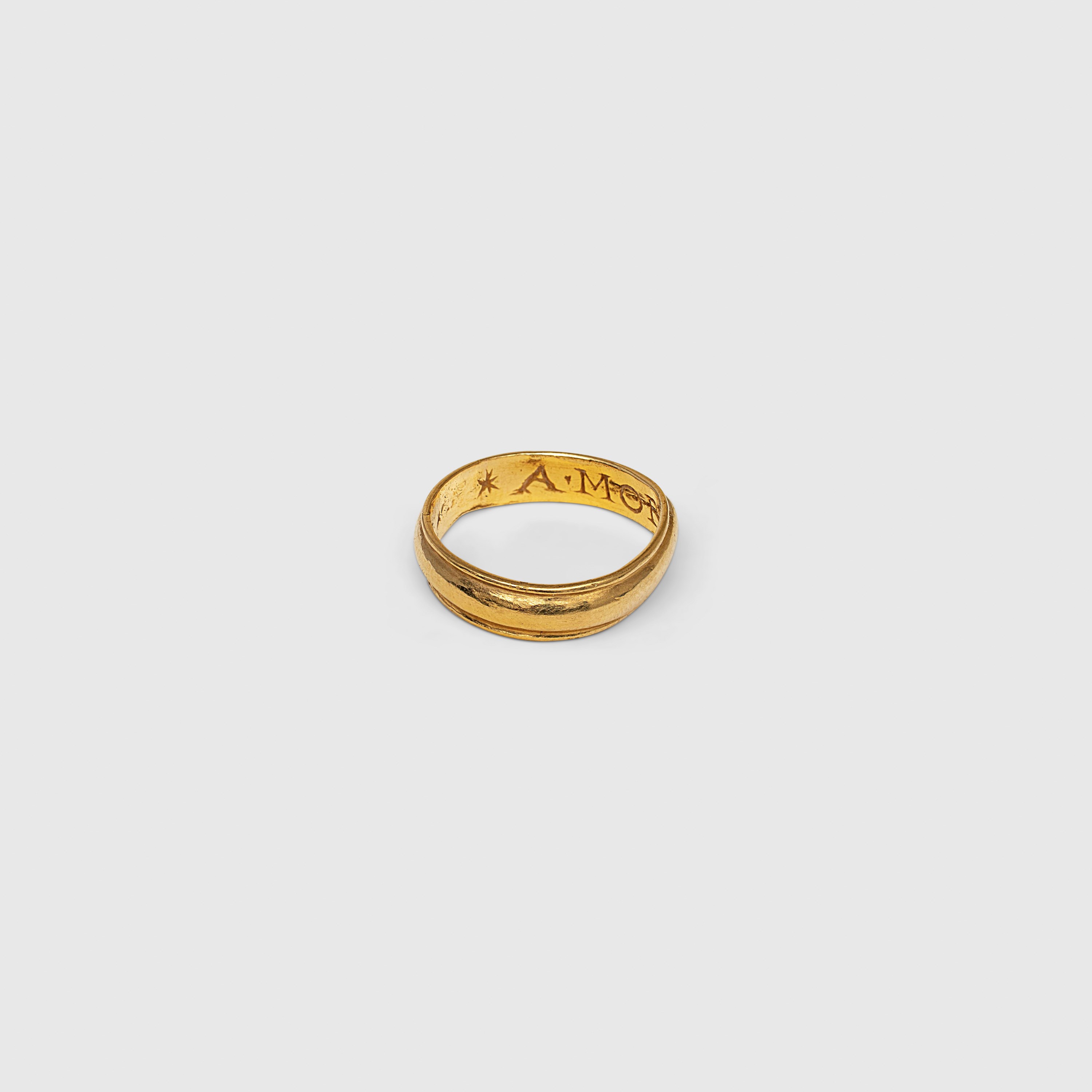 Posy Ring ‘AMOR VINC[I]T OMNIA’
