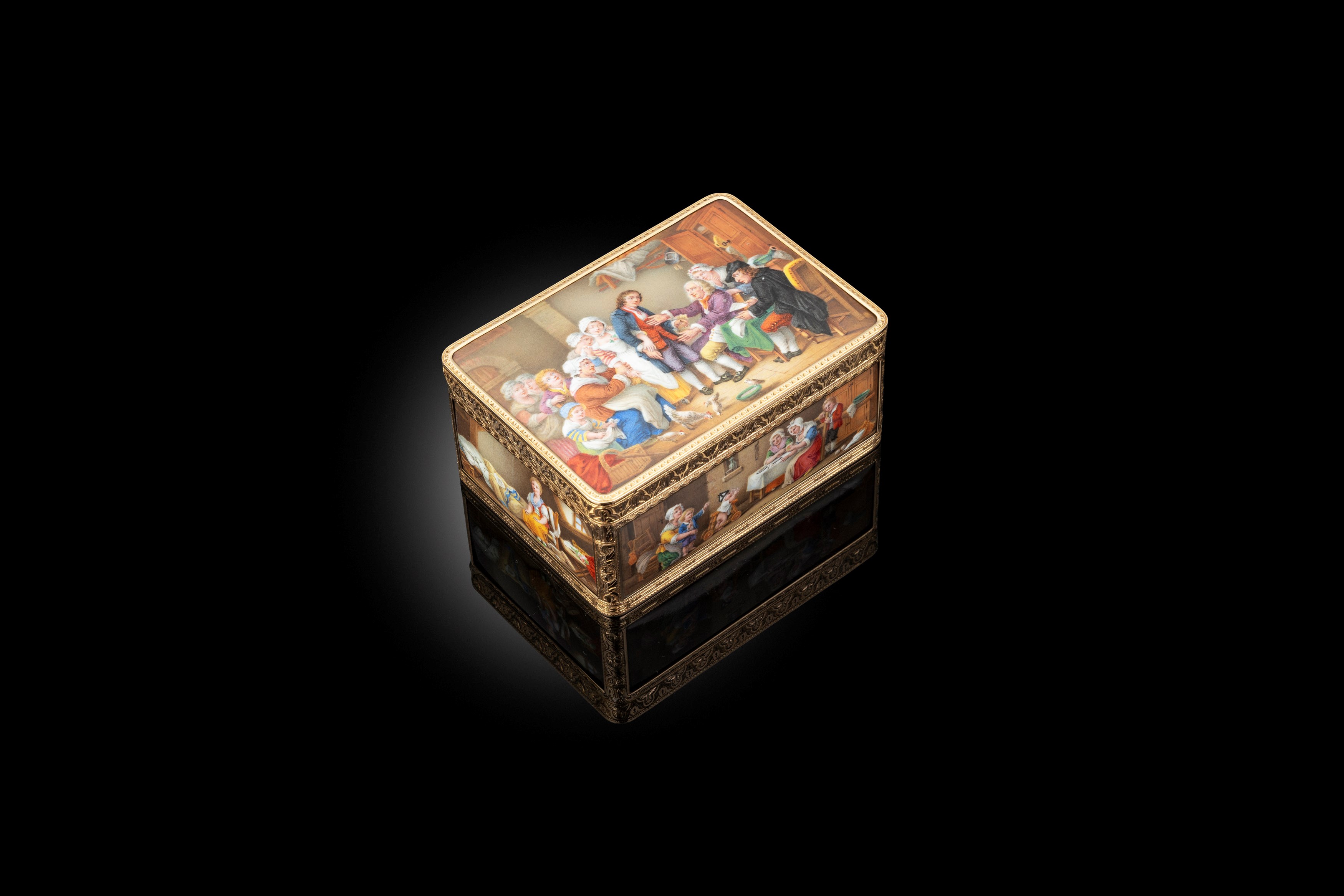 Early 19th century enamel and gold scenic box