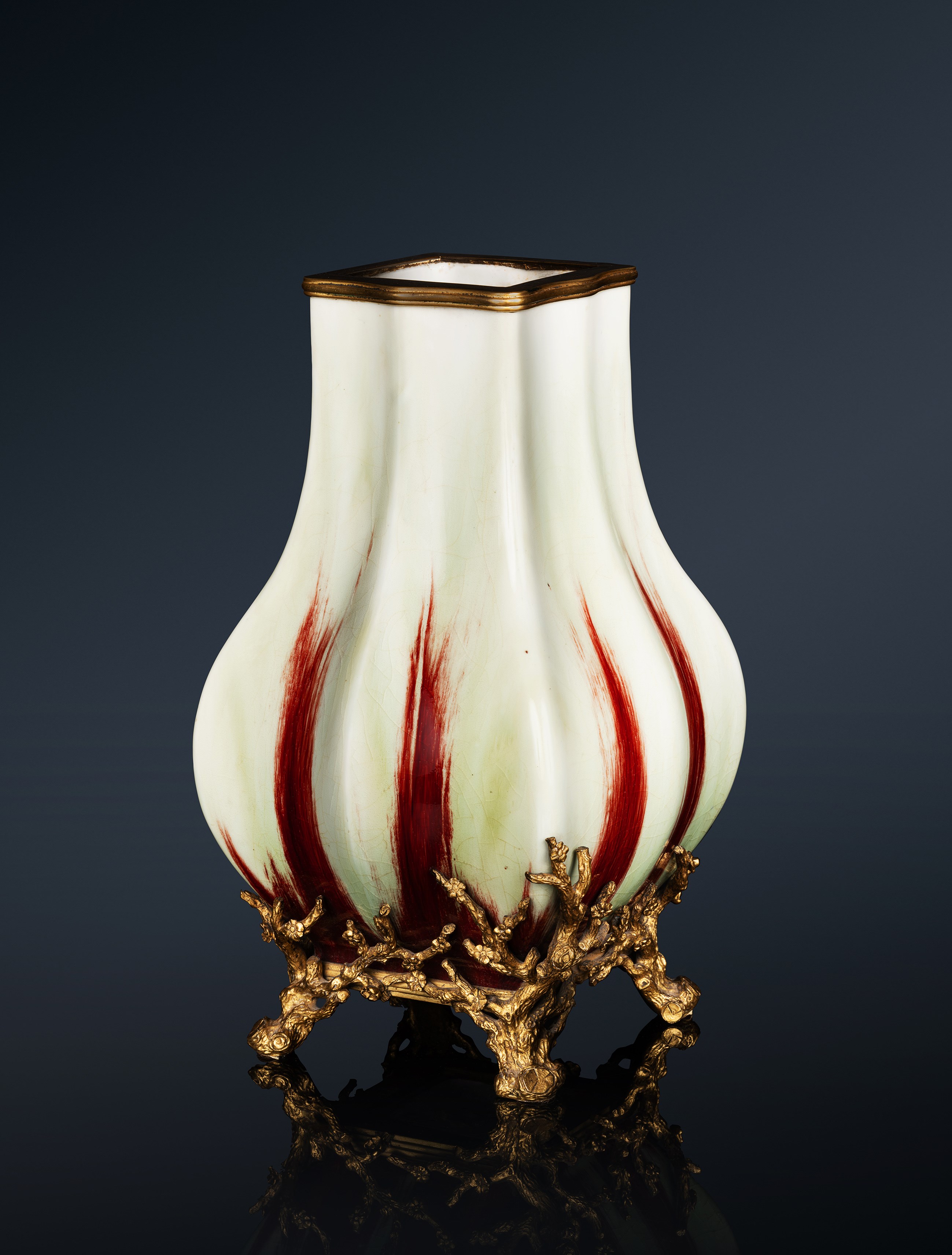 Mounted vase