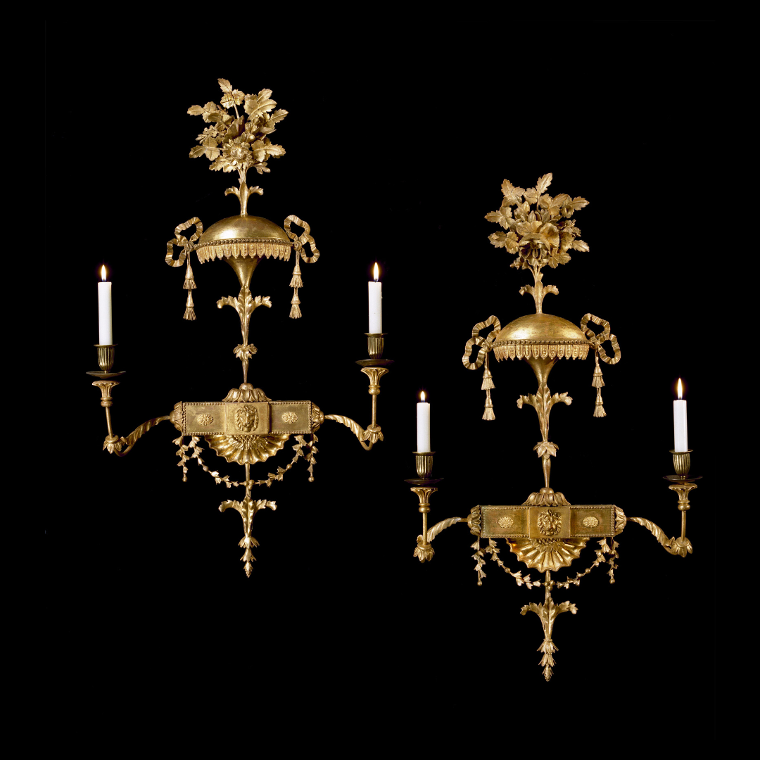 A PAIR OF GEORGE III GILTWOOD WALL LIGHTS