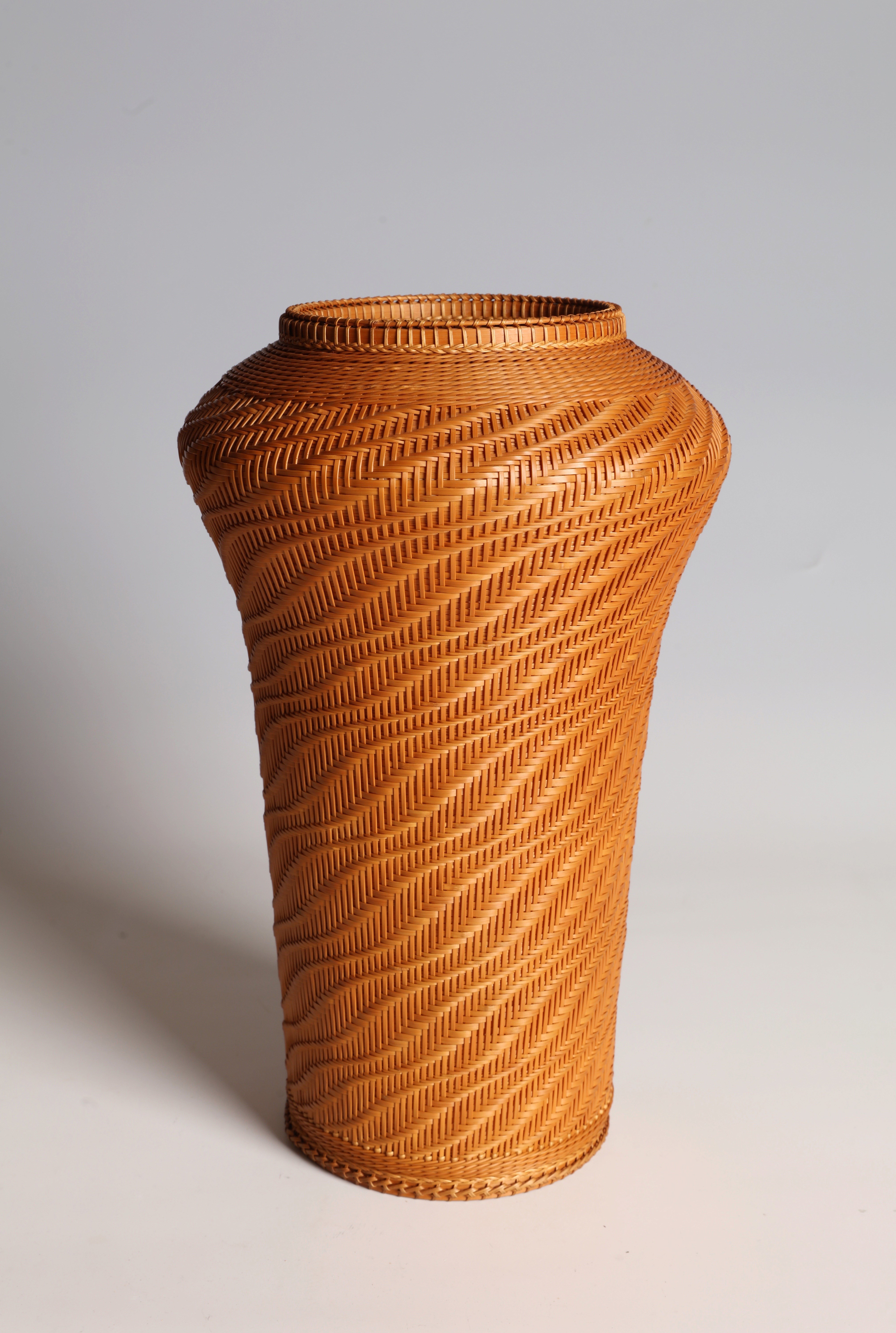 “Ripples” Flower Basket