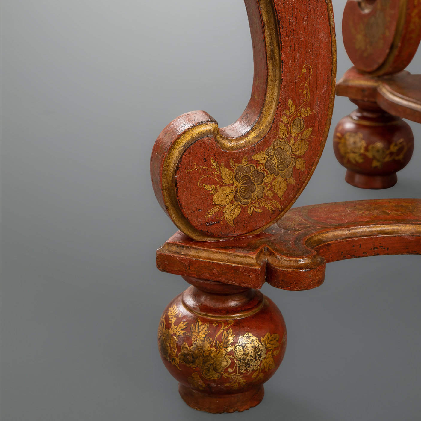 Clinton Howell Antiques