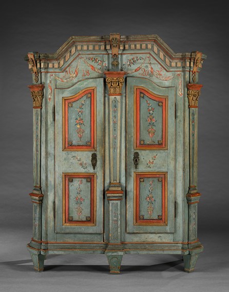 Robert Young Antiques